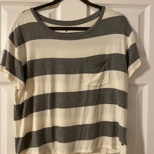 Soft and sexy American Eagle Top